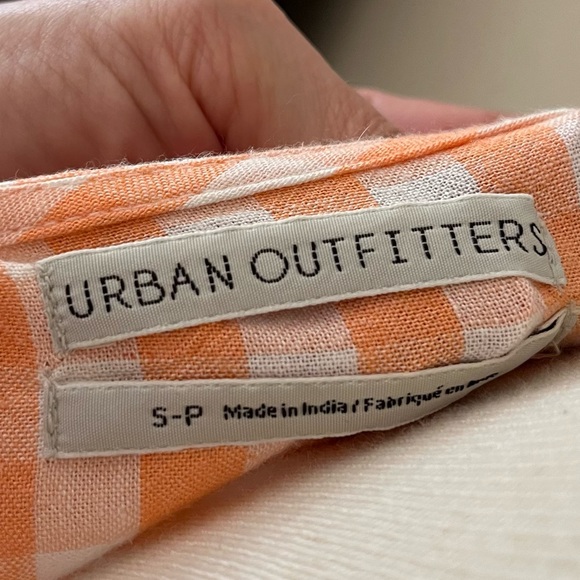 Urban Outfitters Button Up Blouse - Picture 3 of 3